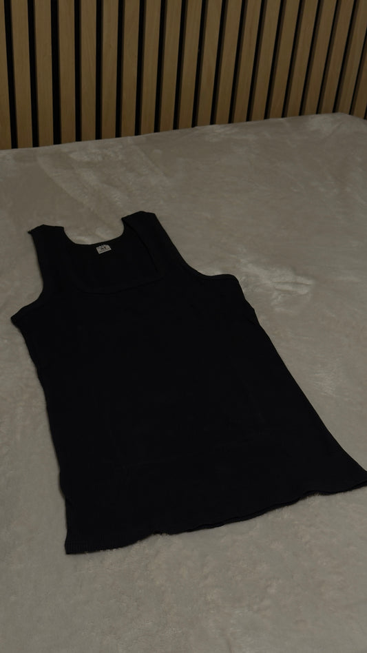 Titan Pulse Multi-Colour Vests