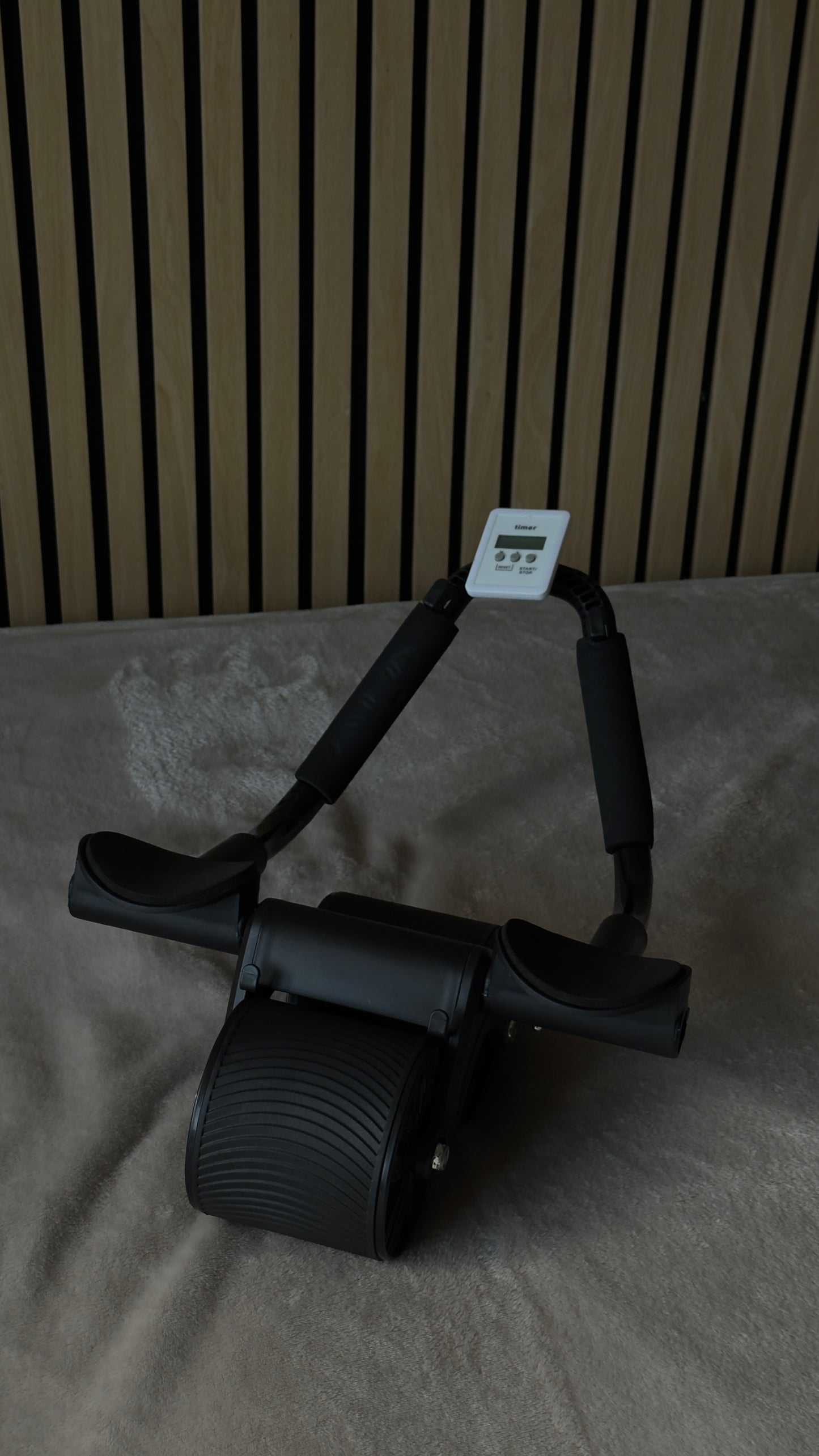 Titan Pulse Ab Roller (Elbow Support)